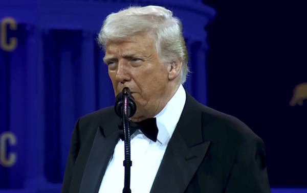 日本J1联赛
_特朗普吹嘘：我一威胁要征100%税日本J1联赛
，台积电就乖乖来美国建厂了