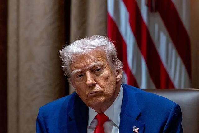 英格兰伊斯米安联赛杯
_对华关税升至145%英格兰伊斯米安联赛杯
，美股美债齐跌