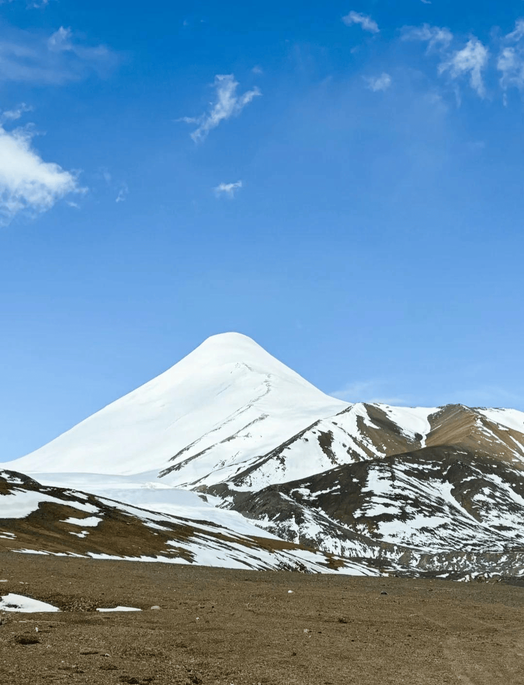 世界杯皇冠代理平台_3名登山者在青海玉珠峰南坡失联已超24小时 朋友发帖求助寻人