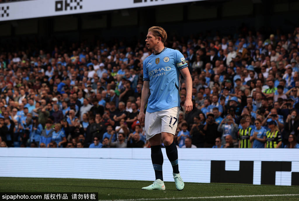 亚洲杯足球比分_观战台:利物浦或加冕英超冠军 巴萨迎扩大领跑优势良机