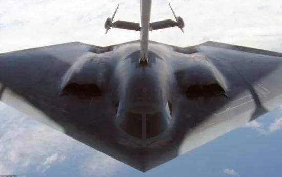 Lyon (Banega) Esports_B-2横穿中国轰炸伊朗Lyon (Banega) Esports，中国雷达没有发现？这是正常人想出来的？