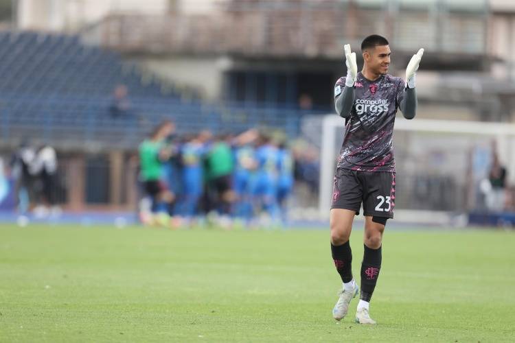 皇冠信用網会员怎么开通
_官方：AC米兰与27岁门将德维斯-巴斯克斯协商解除合同