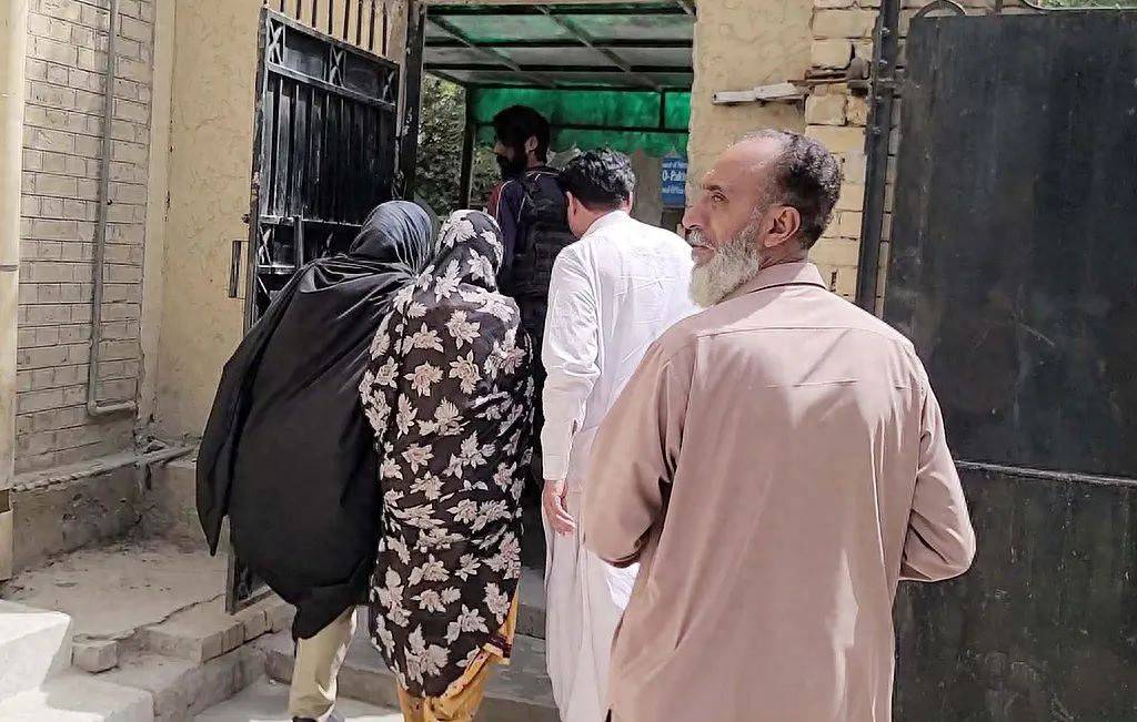 哥本哈根vs奥胡斯_弟弟连开三枪
哥本哈根vs奥胡斯,“处决”了姐姐