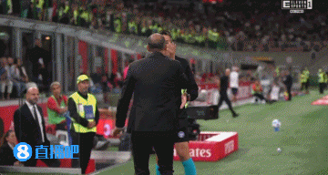 门兴格拉德巴赫vs 云达不萊梅_米兰遭多处争议判罚：普利西奇被拉倒+恩昆库两连倒地未判点