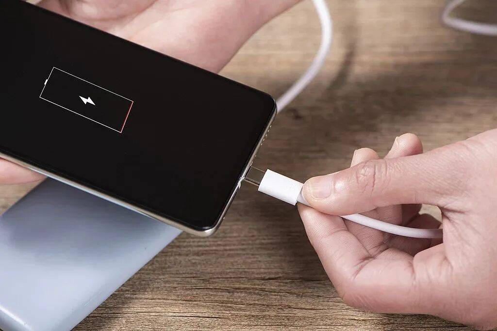 皇冠信用網结算日是哪天_为什么你的手机总没电皇冠信用網结算日是哪天?原因竟然是......