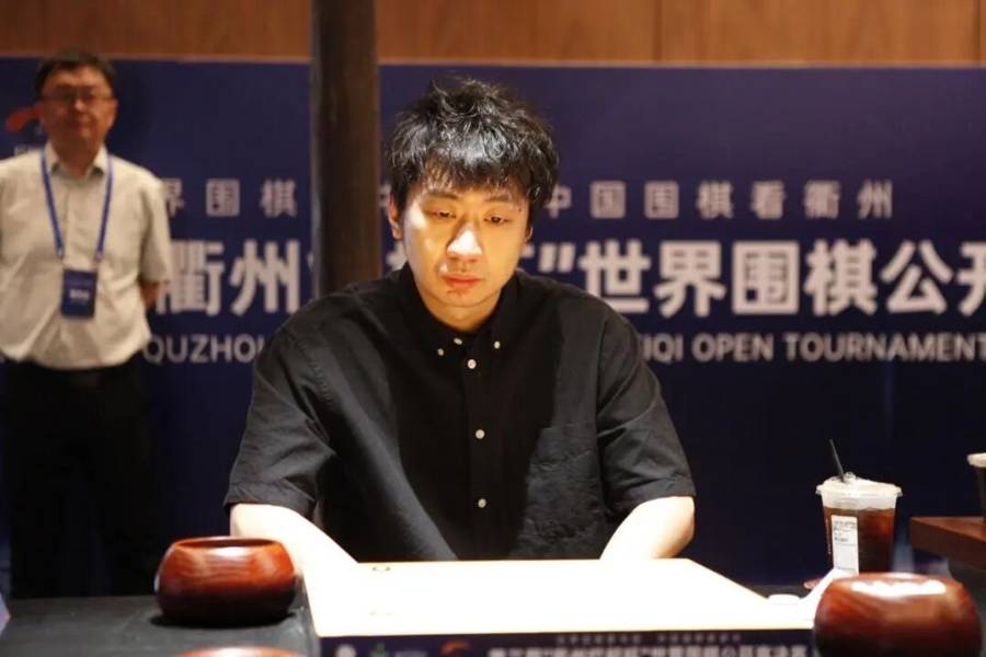 皇冠信用登2代理
_“抗申”成功首捧衢州烂柯杯冠军皇冠信用登2代理
，党毅飞透露擒下申真谞的秘诀