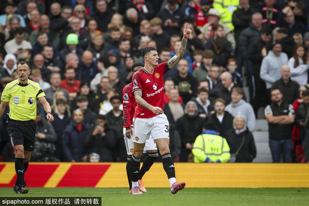 皇冠信用網代理
_观战台：利物浦大战曼联+拜仁火拼多特 阿森纳冲五连胜