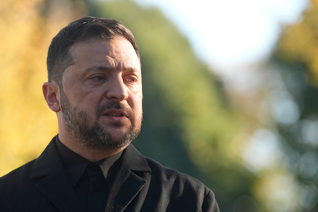 皇冠皇冠信用网平台
_乌总统签署法律 允许战时向土耳其和英国派遣武装力量