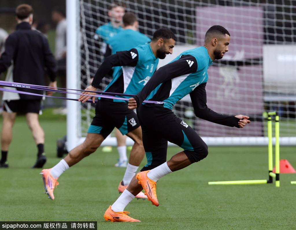 欧冠足球赛
_卡雷拉斯的完美防守：主防萨拉赫的成功之道与数据解析