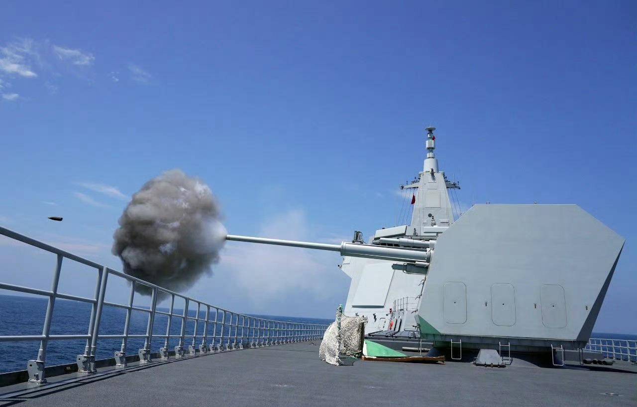 朴茨茅斯 vs 威斯汉姆
_美军再度遭遇耻辱时刻：中国海军6艘战舰包围朴茨茅斯 vs 威斯汉姆
，815舰插入南海演习