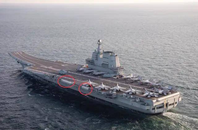 皇冠信用网申请
_双层软卧变三层硬卧！福建舰宿舍首次公开皇冠信用网申请
，咋比辽宁山东舰还挤？