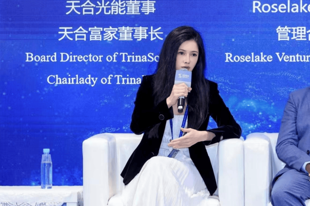 皇冠体育App下载
_属实！霸王茶姬创始人张俊杰皇冠体育App下载
，将迎娶天合光能联席董事长高海纯