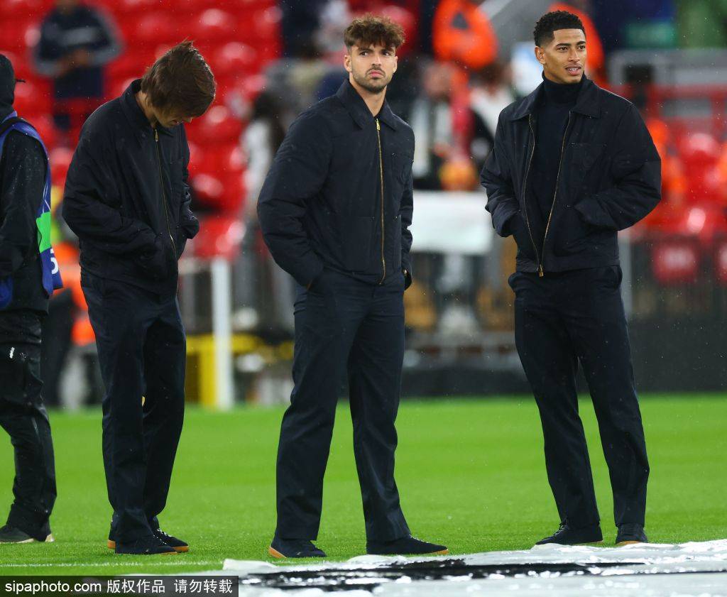 皇冠皇冠代理平台
_更衣室决裂!利物浦酝酿换帅真相曝光皇冠皇冠代理平台
,阿隆索举动令人意外