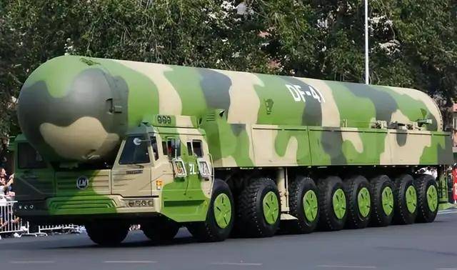 信用盘皇冠申请注册_全球独一份信用盘皇冠申请注册，中国洲际导弹车为啥要“横着走”？这里面真有大讲究