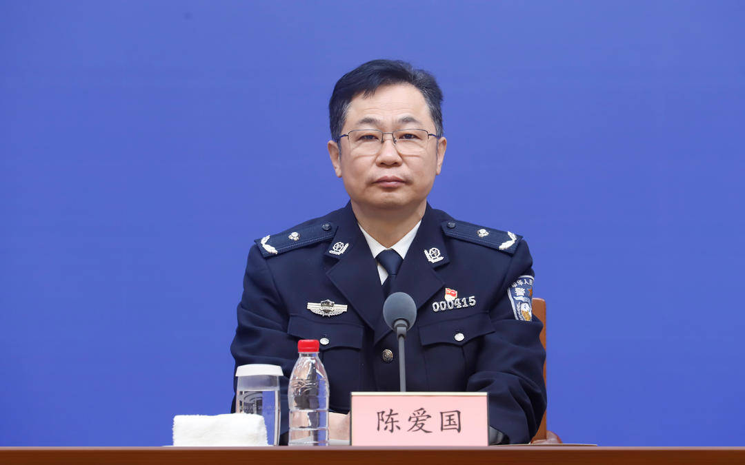 皇冠信用网怎么开户_山东公安推出居民身份证有效期满集中换证12项便民措施皇冠信用网怎么开户，受理居民身份证1085万张