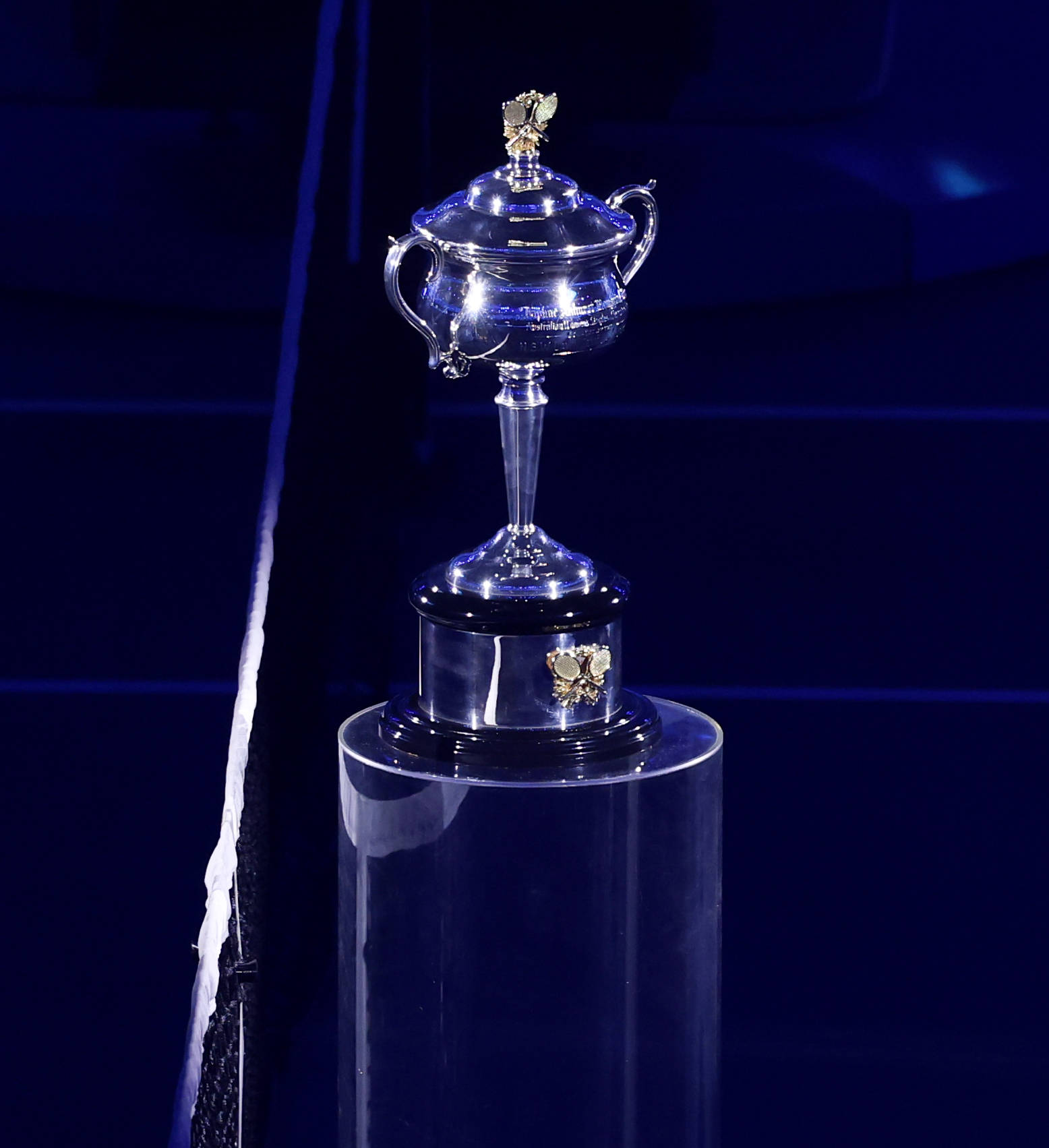 皇冠信用网出租足球_(体育)网球——澳网女单决赛:莱巴金娜对阵萨巴伦卡